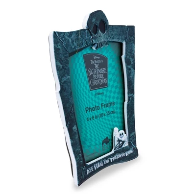 Silver Buffalo Disney The Nightmare Before Christmas Die-Cut Photo Frame | 4 X 6 Inches 1 Silver Buffalo Disney The Nightmare Before Christmas Die-Cut Photo Frame | 4 X 6 Inches