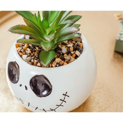 Silver Buffalo Disney The Nightmare Before Christmas Jack Skellington 6 Inch Ceramic Planter 3 Silver Buffalo Disney The Nightmare Before Christmas Jack Skellington 6 Inch Ceramic Planter - Image 3