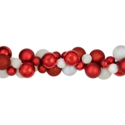 Northlight 6' Red And White 3-Finish Shatterproof Ball Christmas Garland 5 Northlight 6' Red And White 3-Finish Shatterproof Ball Christmas Garland -Christmas Decorations GUEST 4d18fb18 69ab 41c3 bba5 3f34e1d0885d