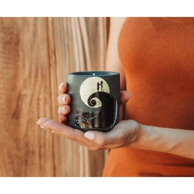 Ukonic Disney The Nightmare Before Christmas 7-Ounce Scented Candle In Concrete Jar 4 Ukonic Disney The Nightmare Before Christmas 7-Ounce Scented Candle In Concrete Jar - Image 4