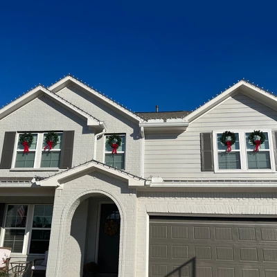 Northlight 24" Unlit Canadian Pine Artificial Christmas Wreath 3 Northlight 24" Unlit Canadian Pine Artificial Christmas Wreath - Image 3